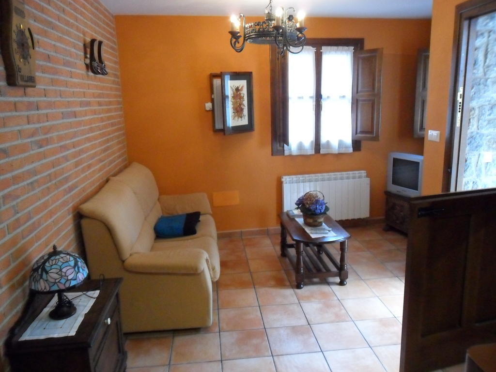 Apartamentos Rurales Los Villares โกลุงกา ห้อง รูปภาพ